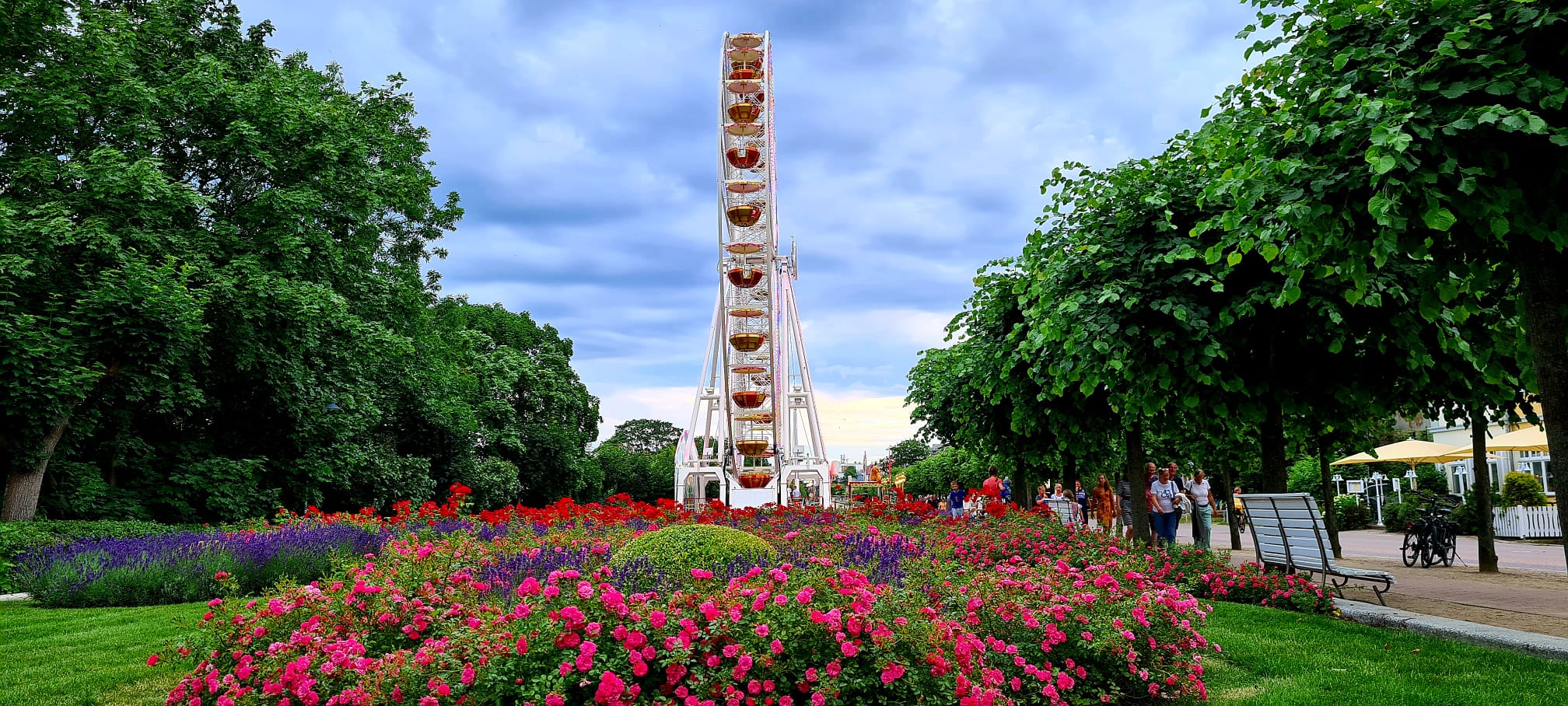 Riesenrad an der Ahlbecker Strandpromenade
